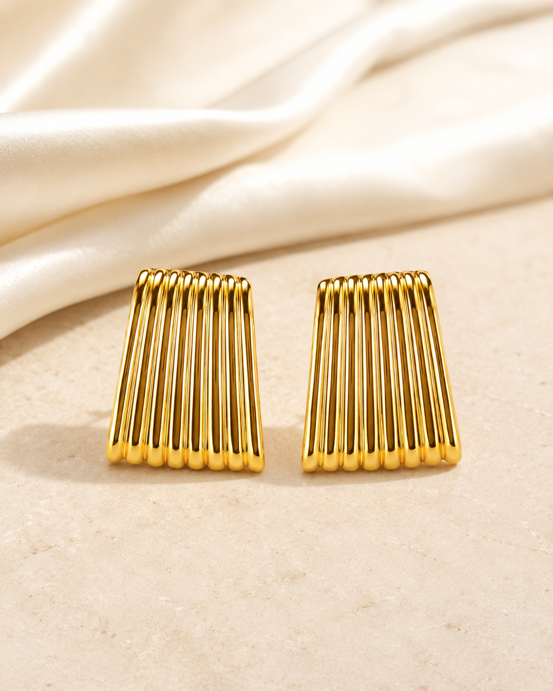 Ribbed Rectangle Earrings